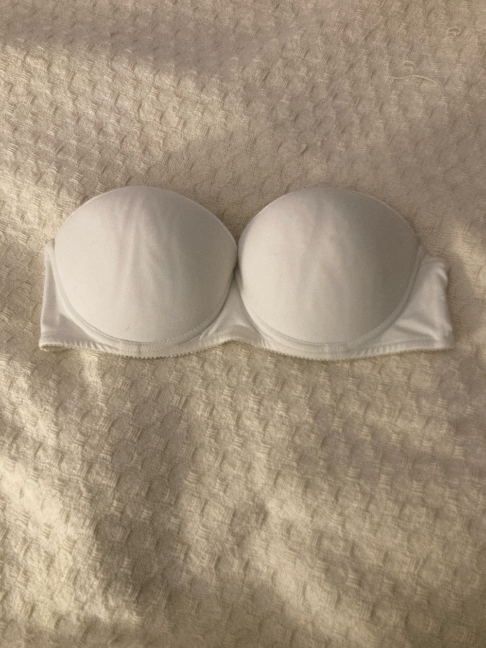 Felina Convertible Strapless White Bra with Smooth Molded Cups